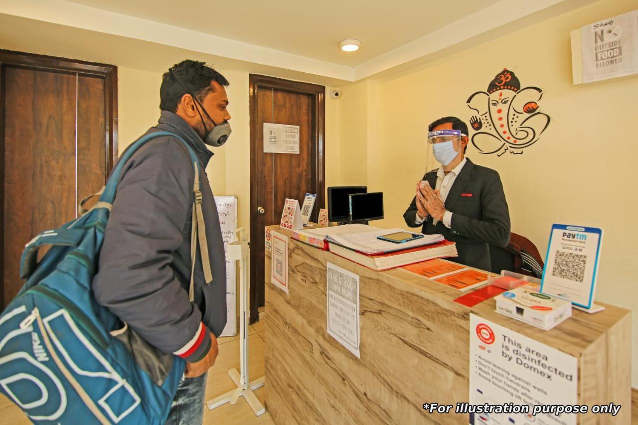 Oyo Flagship 81436 Palace Lodge 门格洛尔 外观 照片