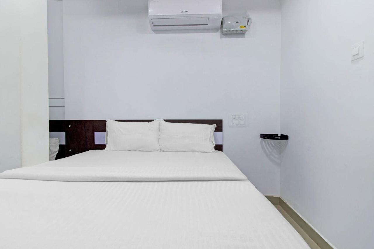 Oyo Flagship 81436 Palace Lodge 门格洛尔 外观 照片