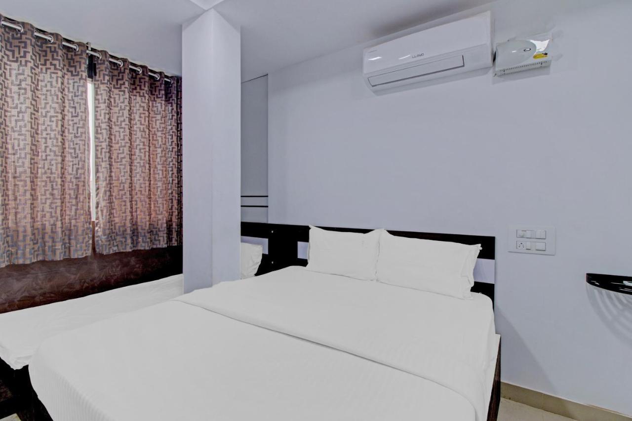 Oyo Flagship 81436 Palace Lodge 门格洛尔 外观 照片