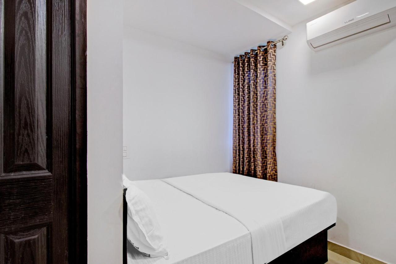 Oyo Flagship 81436 Palace Lodge 门格洛尔 外观 照片