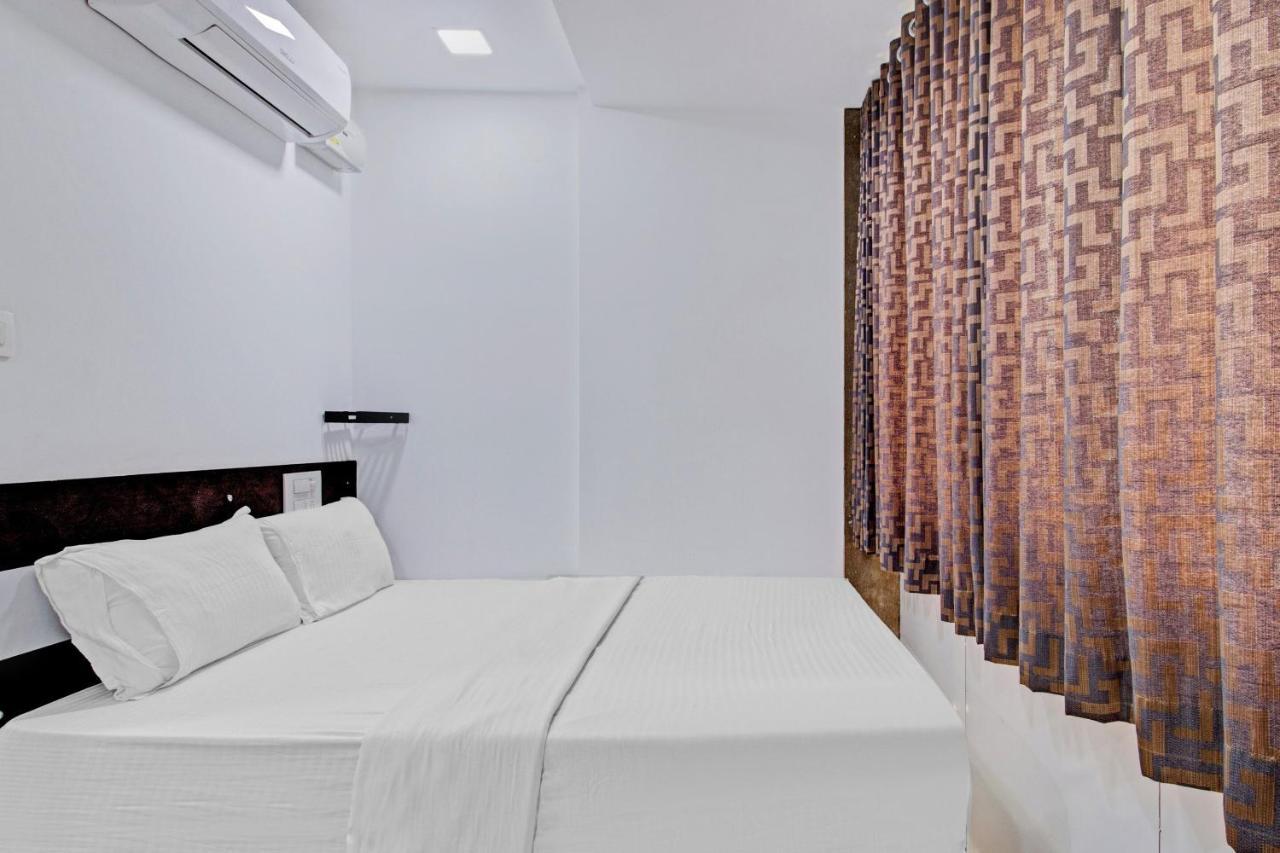 Oyo Flagship 81436 Palace Lodge 门格洛尔 外观 照片