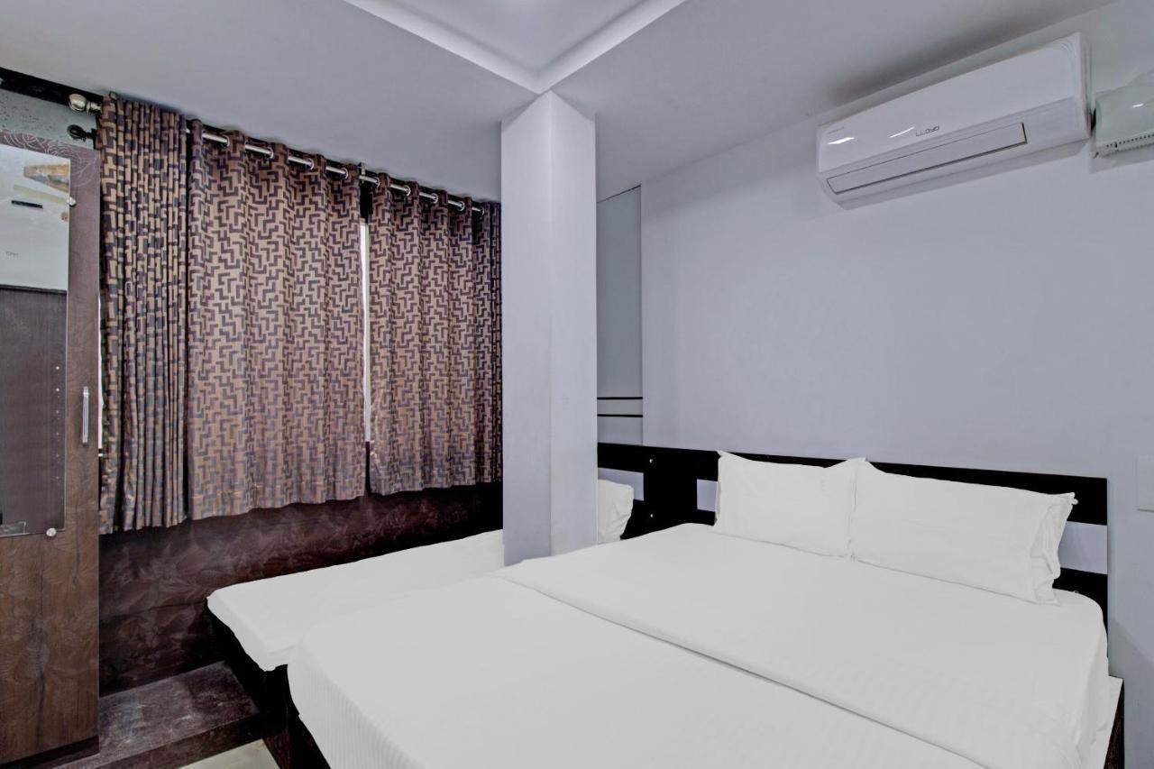 Oyo Flagship 81436 Palace Lodge 门格洛尔 外观 照片